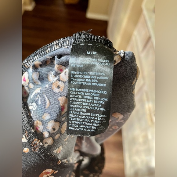 🌺 WHBM Floral Print Jersey Knit Wide Leg Pants - Picture 7 of 7